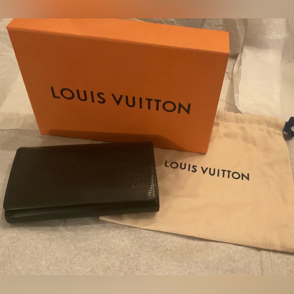 Louis Vuitton Epi Leather Long Wallet–Noir | Vintage Collector Piece | Full Set